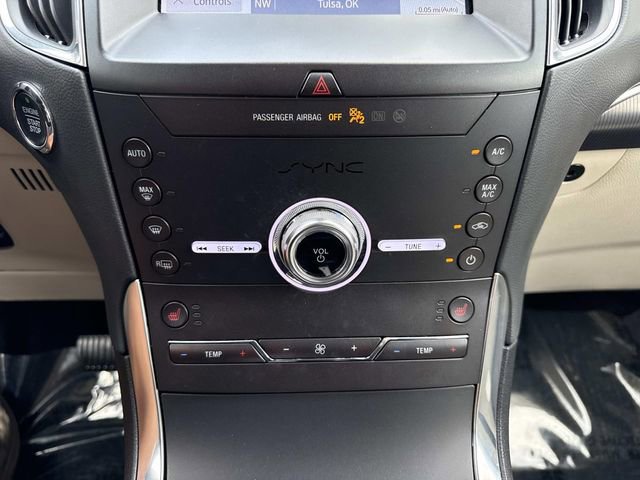 Used 2020 Ford Edge Titanium image 21