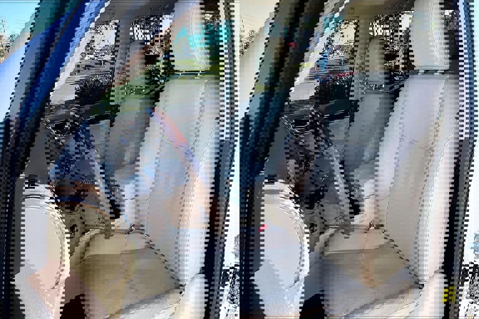 Used 2018 Lexus GX 460 Premium w/ Premium Package image 8