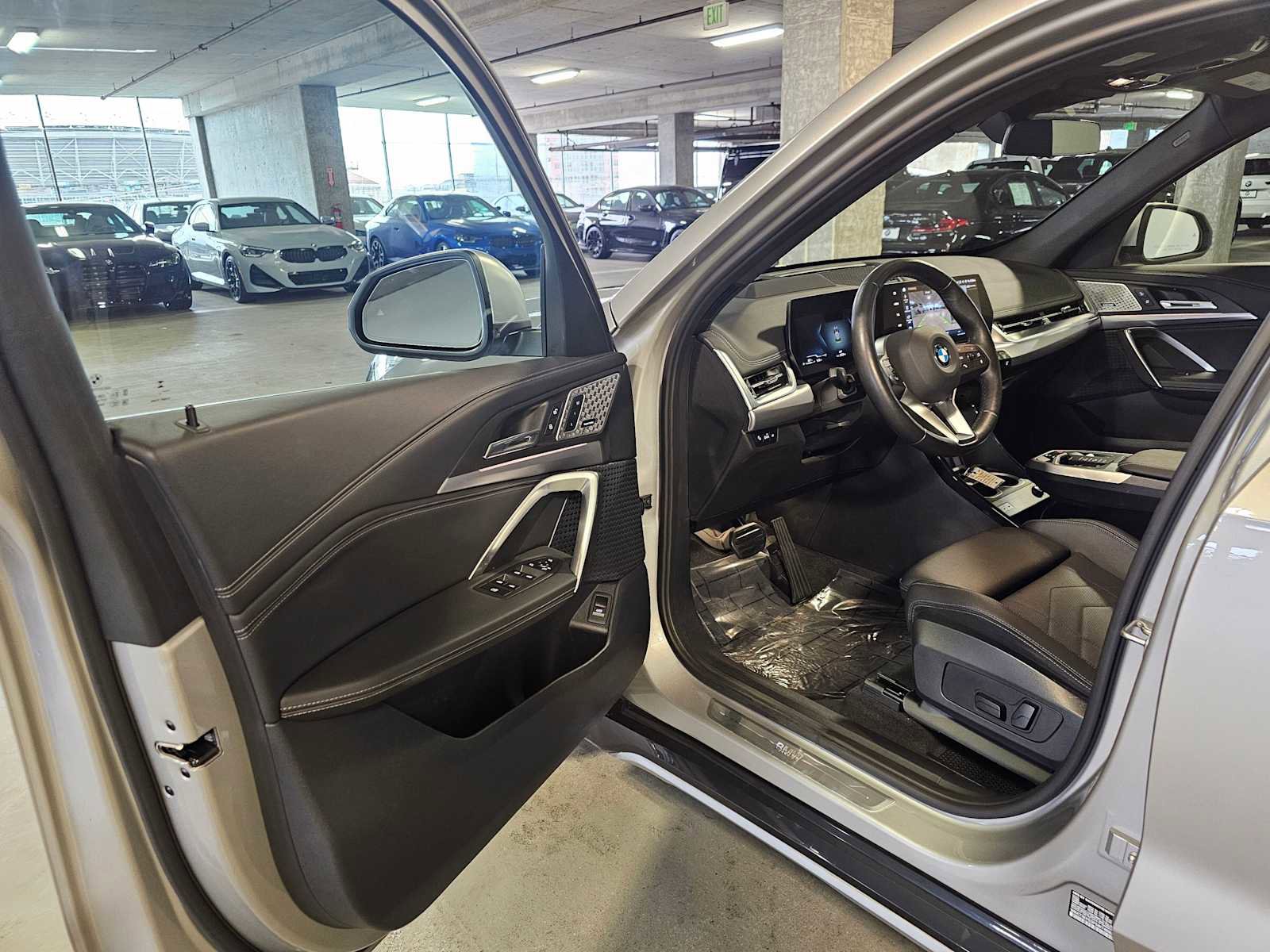 Used 2023 BMW X1 xDrive28i w/ Premium Package image 30