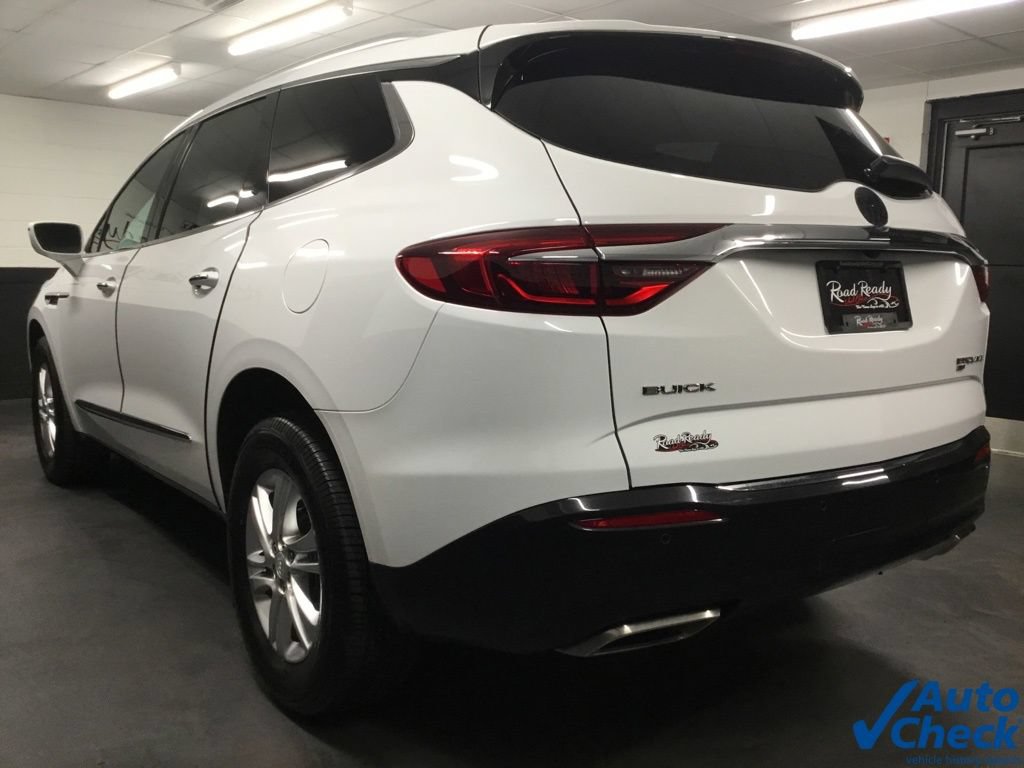Used 2018 Buick Enclave Essence AWD/4WD image 8