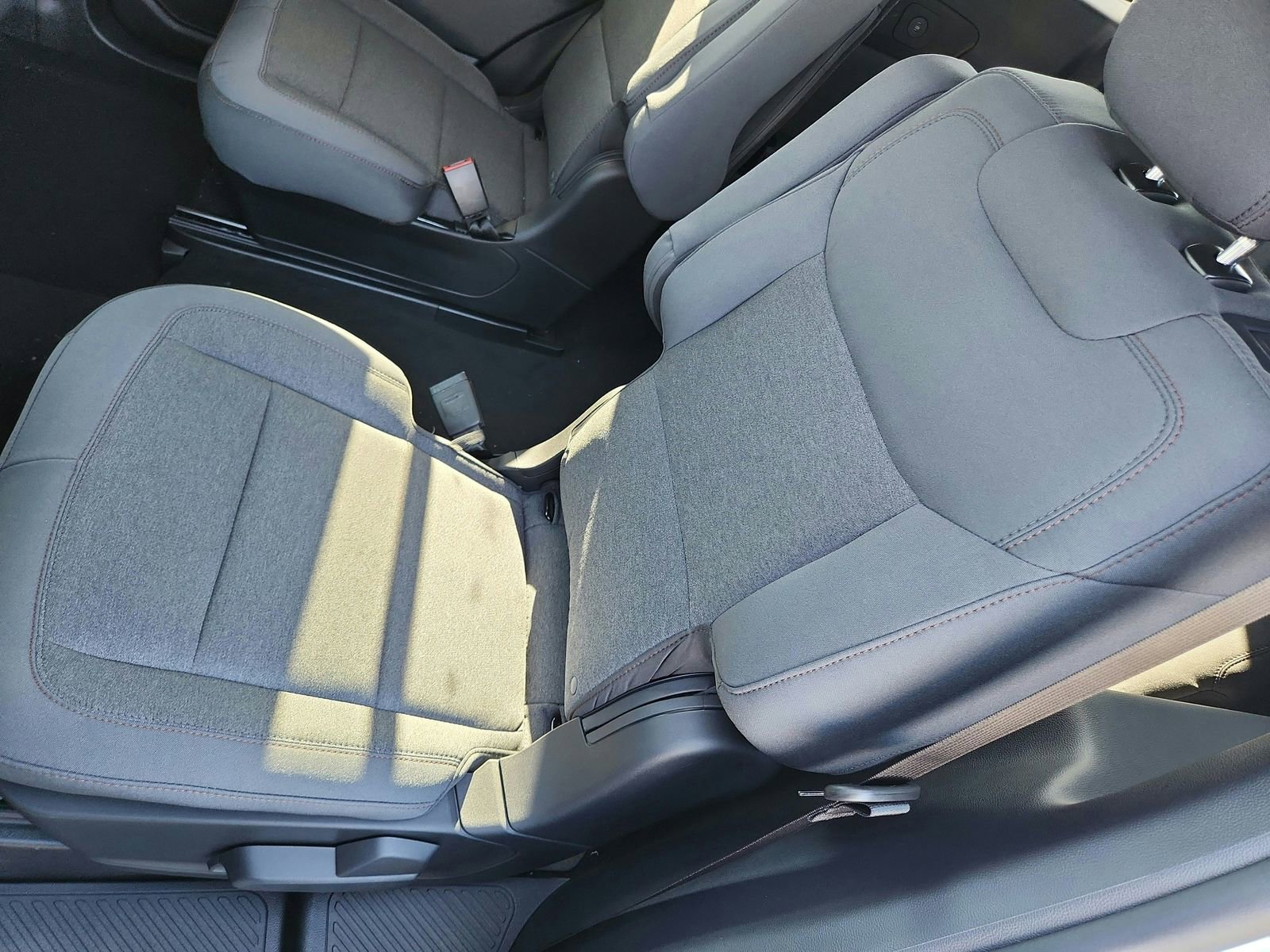 New 2026 Ford Explorer Active image 23