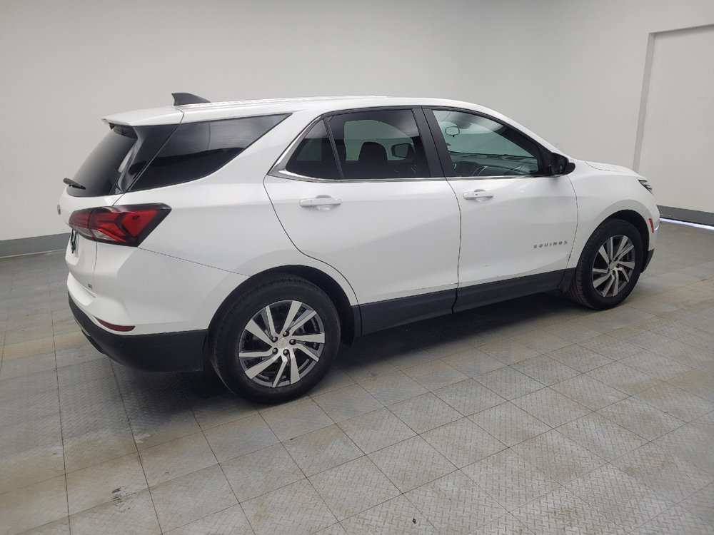 Used 2024 Chevrolet Equinox LT w/ LPO, Floor Liner Package image 10