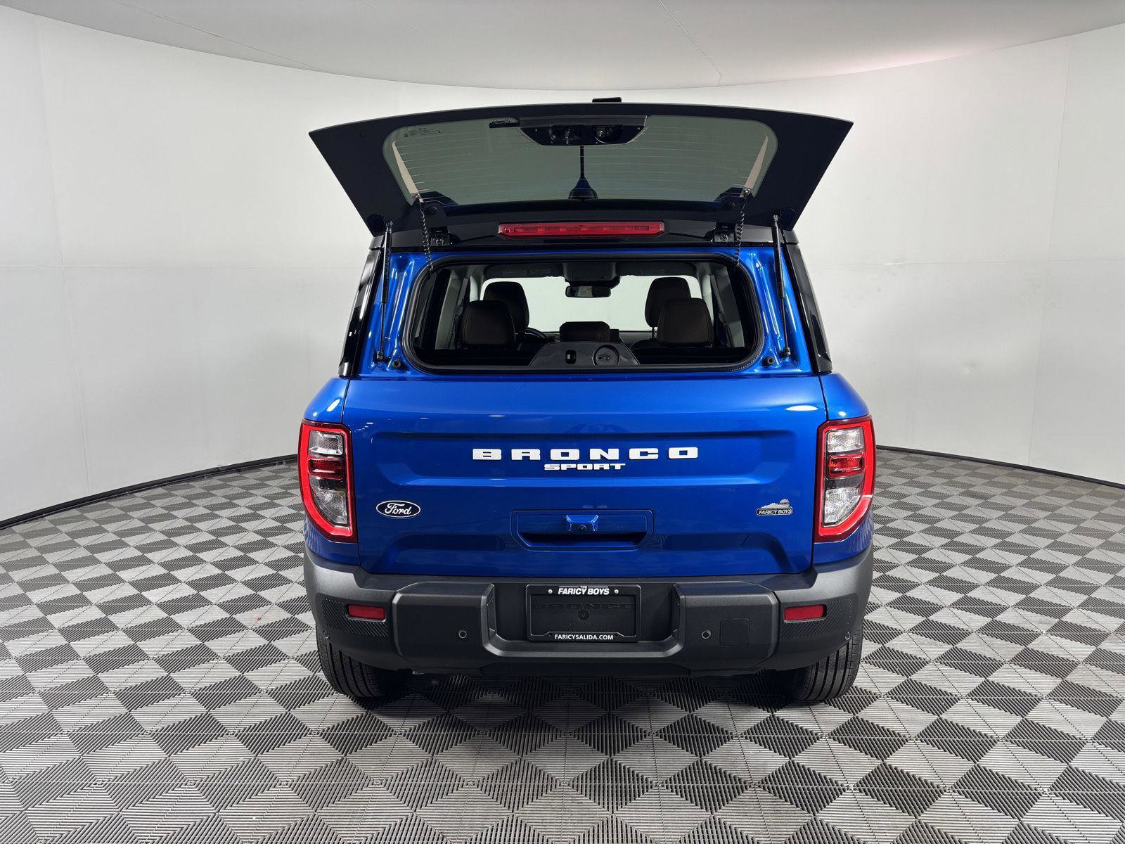 Used 2026 Ford Bronco Sport Outer Banks AWD/4WD image 5