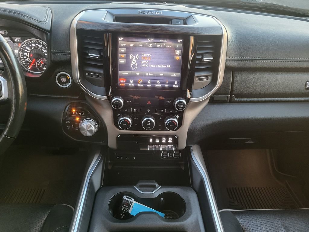 Used 2019 RAM 1500 Laramie image 17