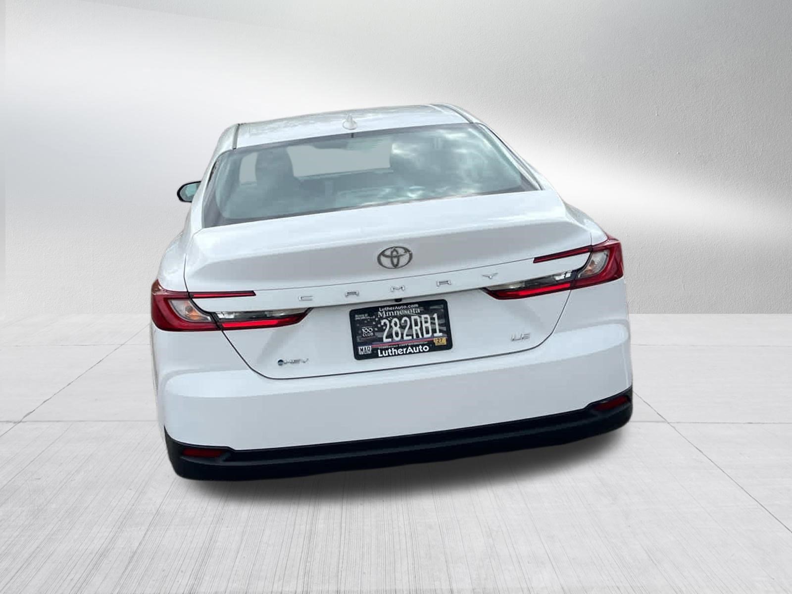 Used 2025 Toyota Camry LE w/ Convenience Package FWD image 6