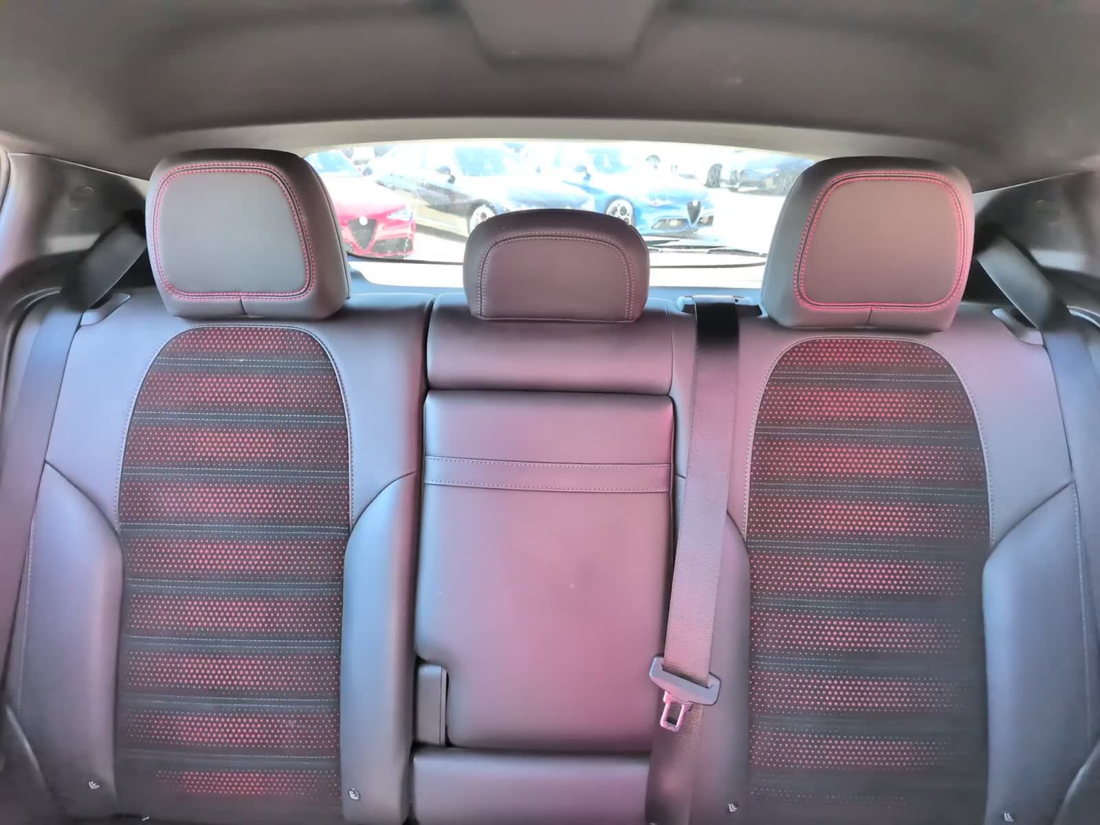 Used 2024 Alfa Romeo Tonale Veloce image 32