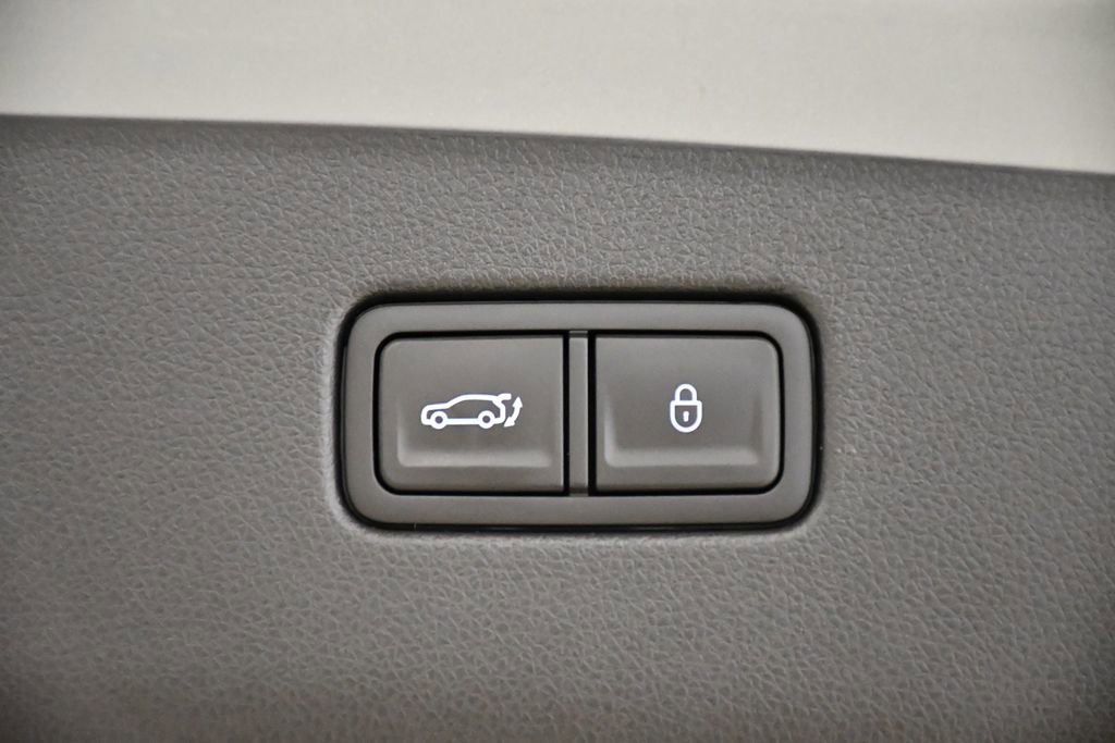 Used 2025 Genesis GV70 3.5T Sport w/ Sport Advanced Package image 56