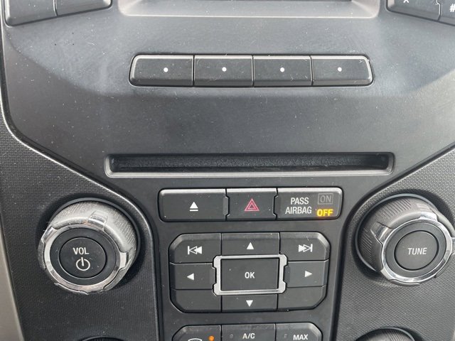 Used 2013 Ford F150 XLT w/ Luxury Equipment Group image 26