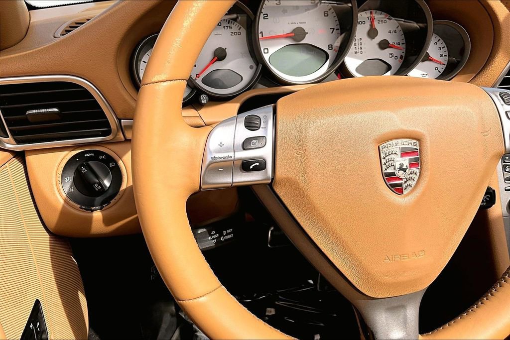 Used 2008 Porsche 911 Carrera S image 11
