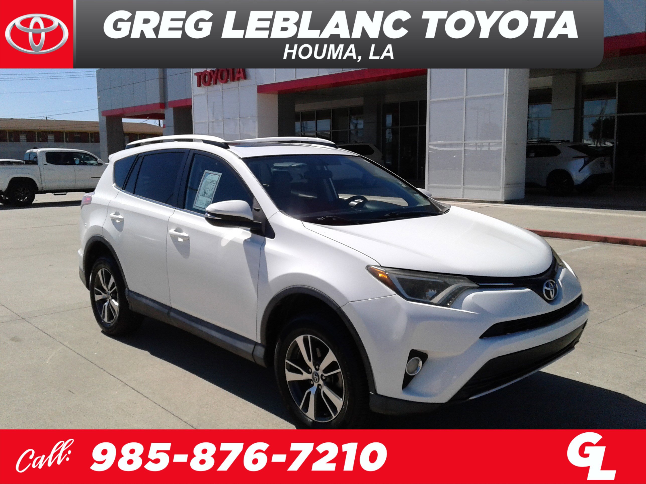 Used 2016 Toyota RAV4 XLE image 1