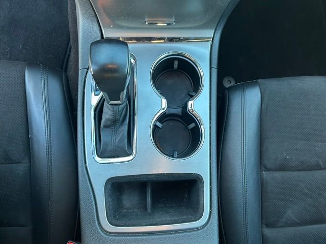 Used 2021 Jeep Grand Cherokee Laredo X image 16