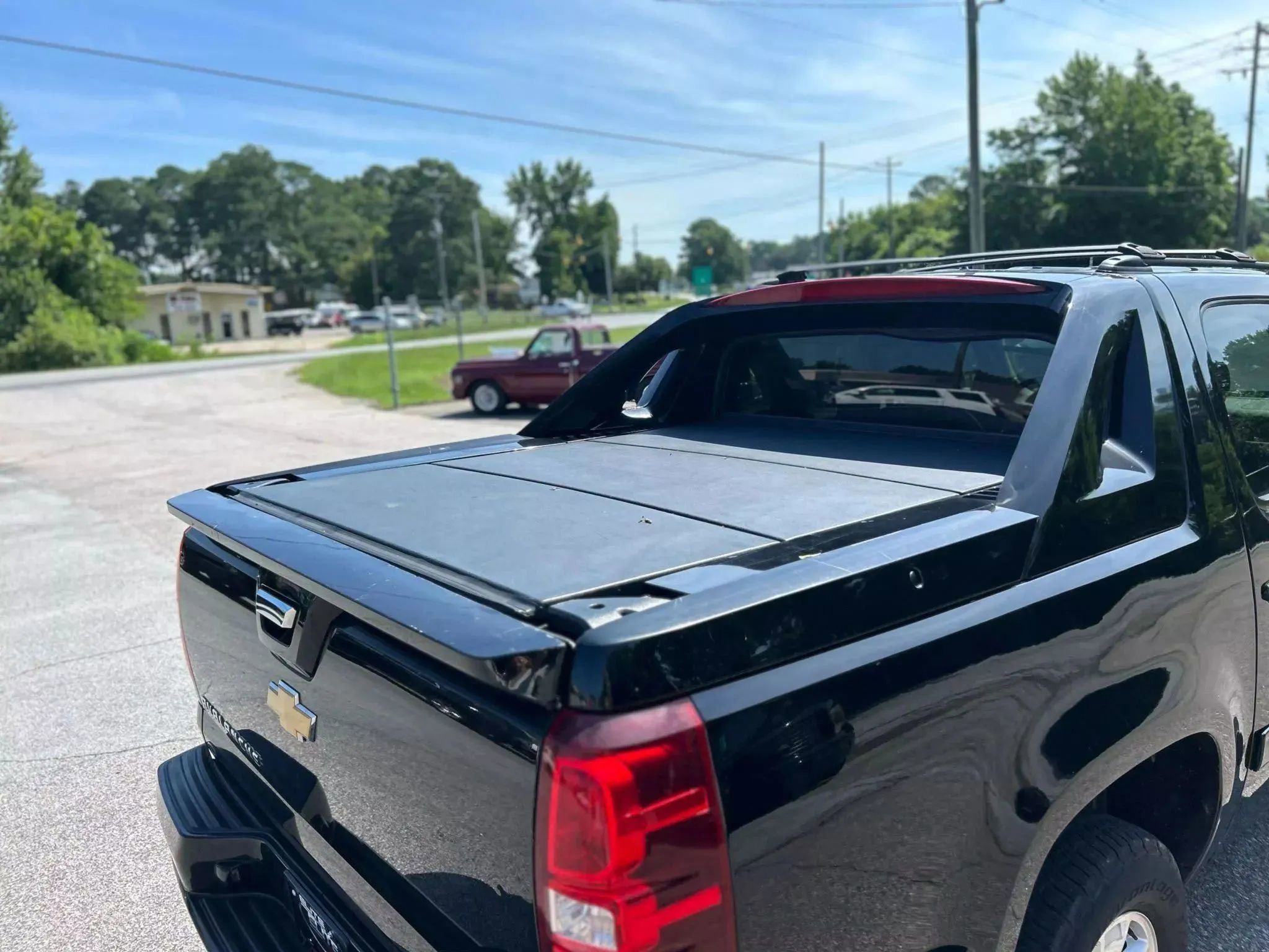 Used 2013 Chevrolet Avalanche LT AWD/4WD image 8