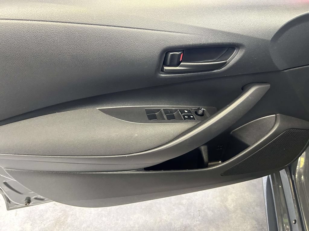 Used 2024 Toyota Corolla LE FWD image 16