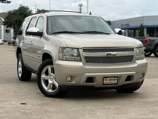 Used 2011 Chevrolet Tahoe LTZ RWD image 2