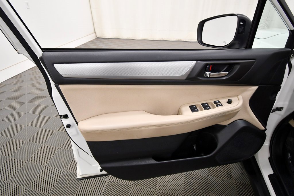 Used 2018 Subaru Outback 2.5i Premium image 13