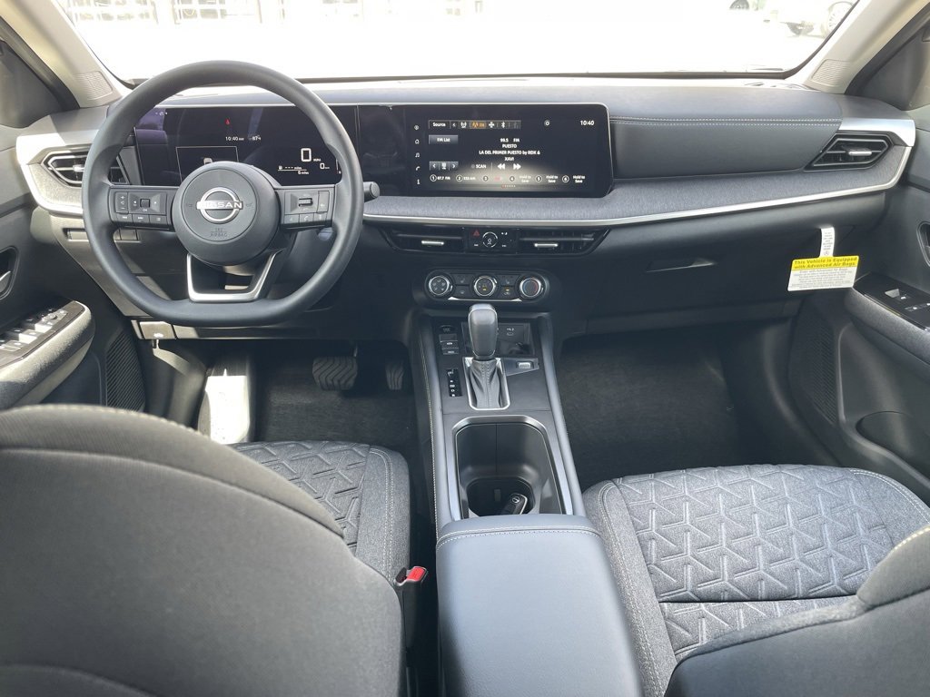 New 2025 Nissan Kicks SV w/ SV Premium Package image 16