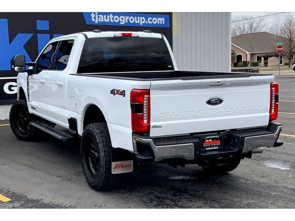 Used 2025 Ford F350 Lariat AWD/4WD image 13
