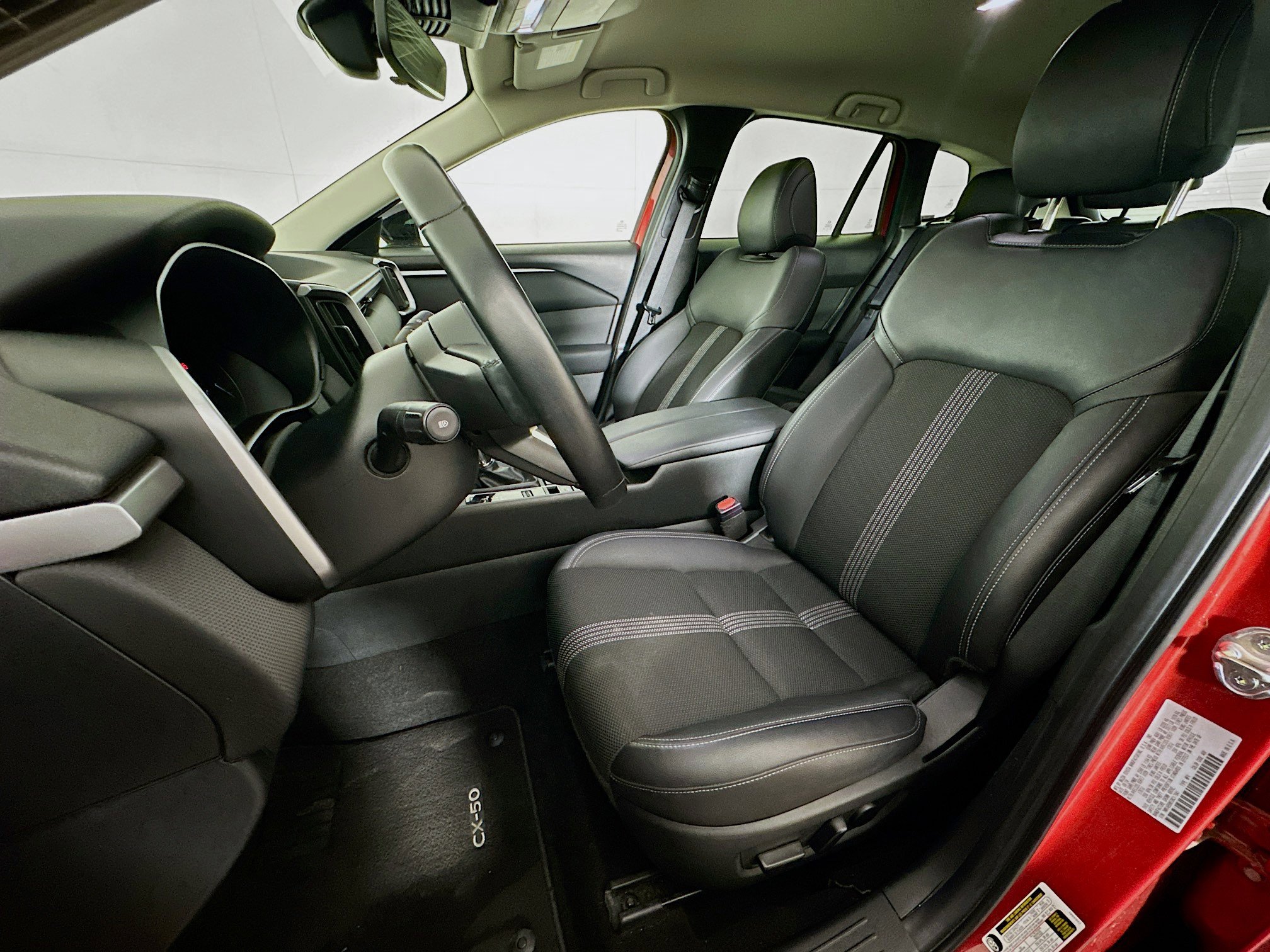 Used 2025 MAZDA CX-50 AWD 2.5 S w/ Preferred Package image 13