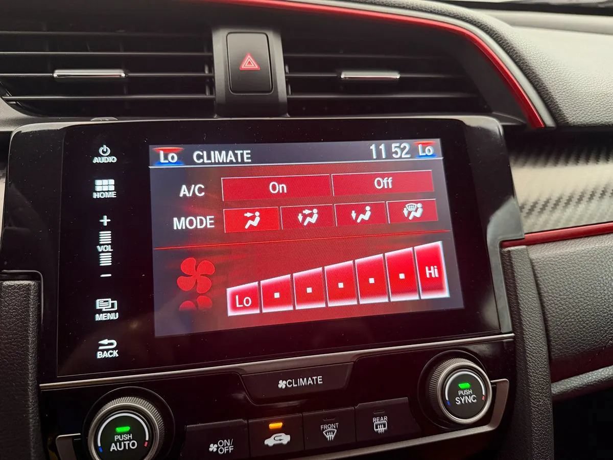 Used 2018 Honda Civic Type R image 26