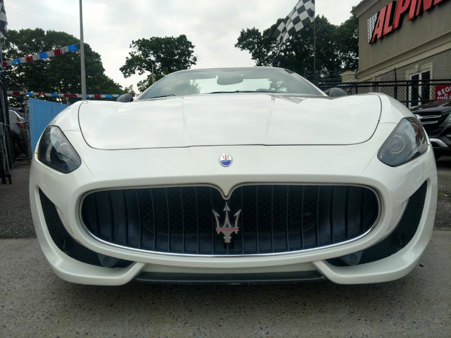 Used 2013 Maserati GranTurismo Sport image 2