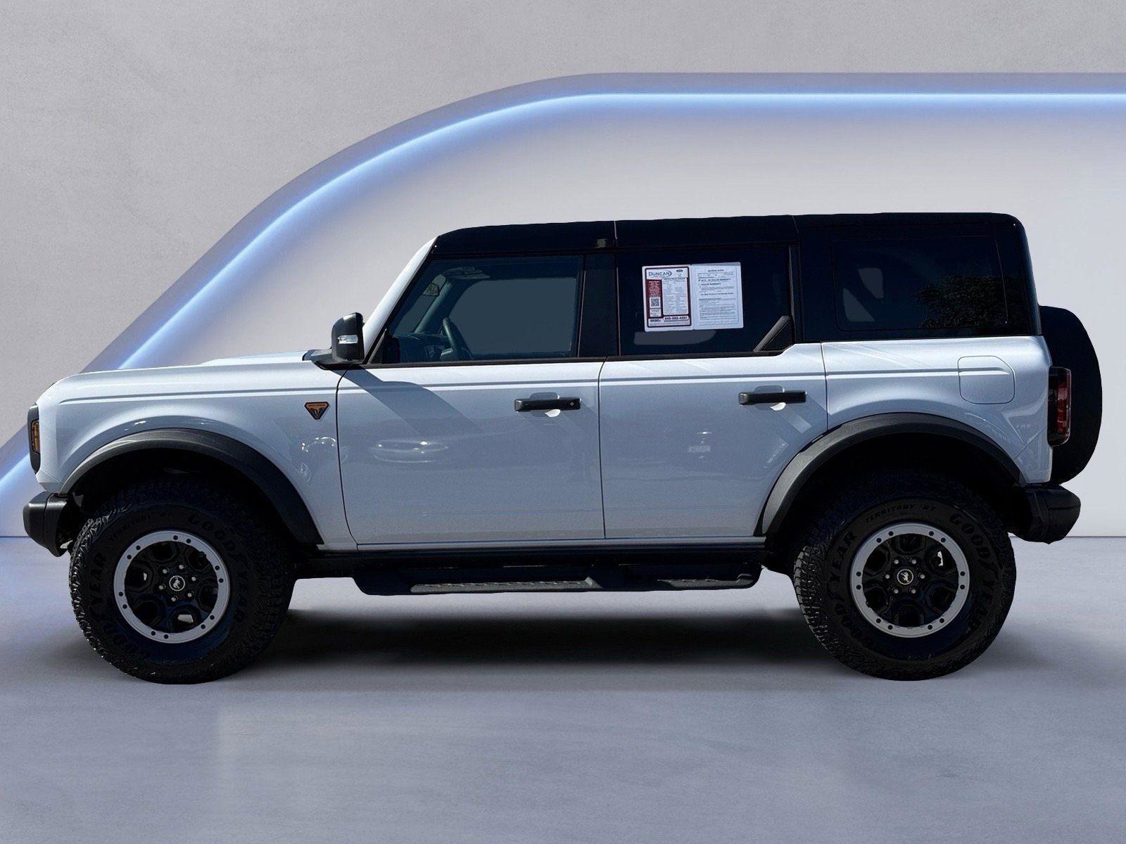 Certified 2025 Ford Bronco Badlands image 6