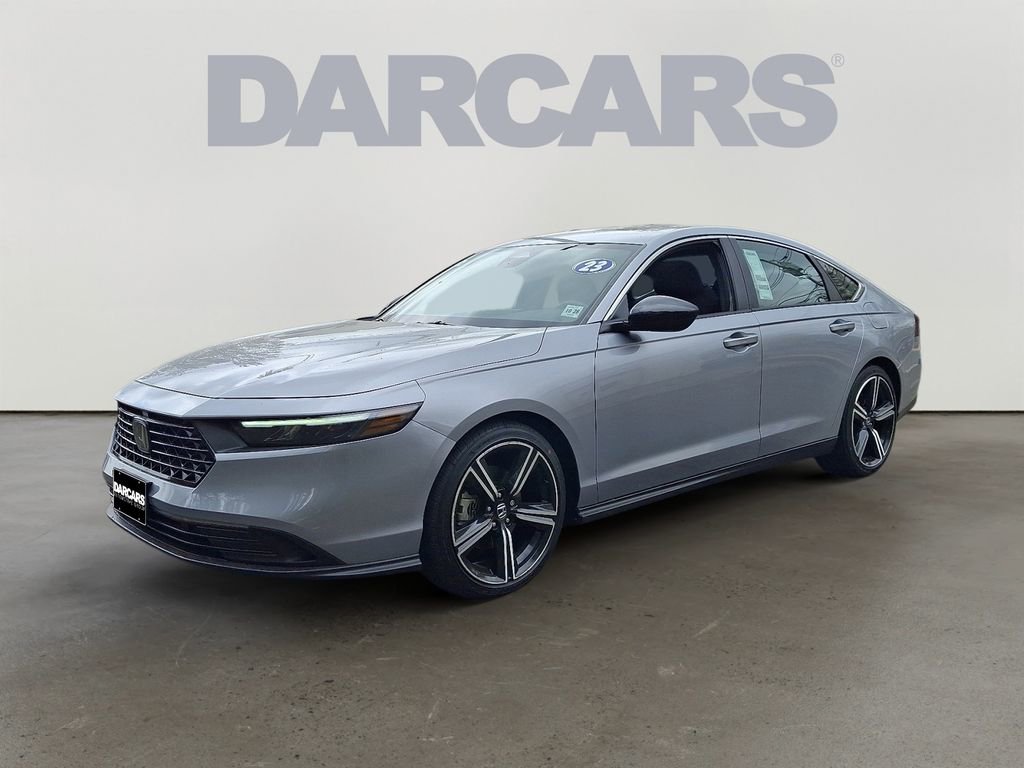 Used 2023 Honda Accord Sport image 3