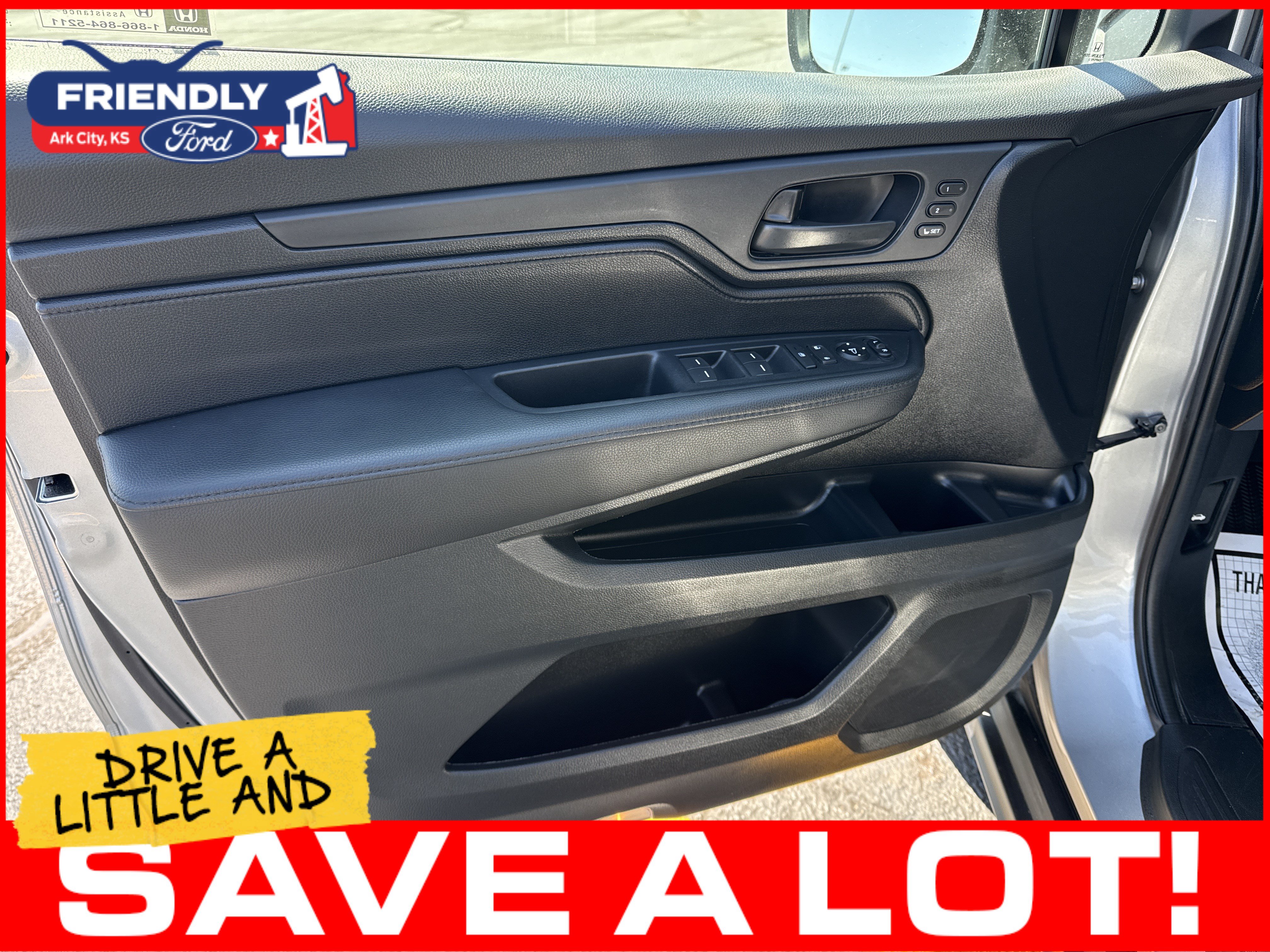 Used 2025 Honda Odyssey EX-L image 11