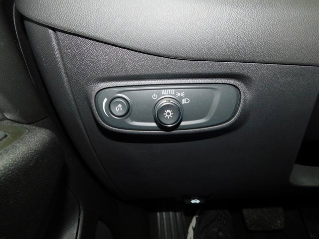 Used 2024 Chevrolet Equinox LT image 28