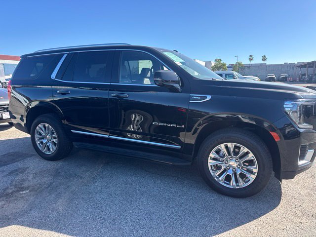 Used 2024 GMC Yukon Denali AWD/4WD image 4