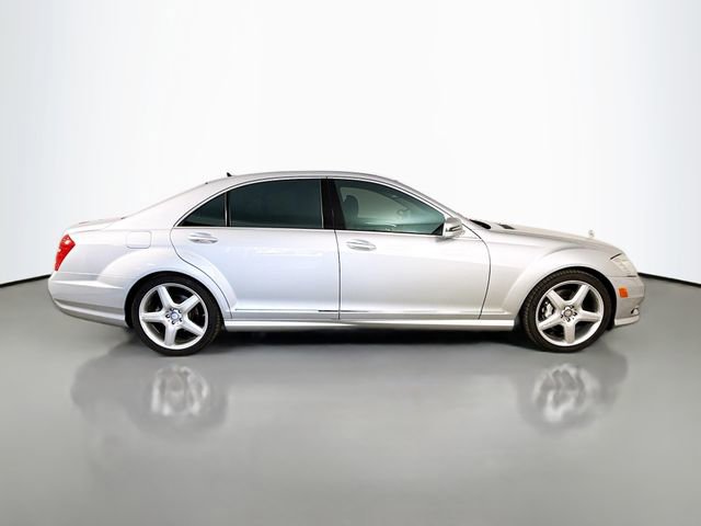 Used 2010 Mercedes-Benz S 550 4MATIC image 8
