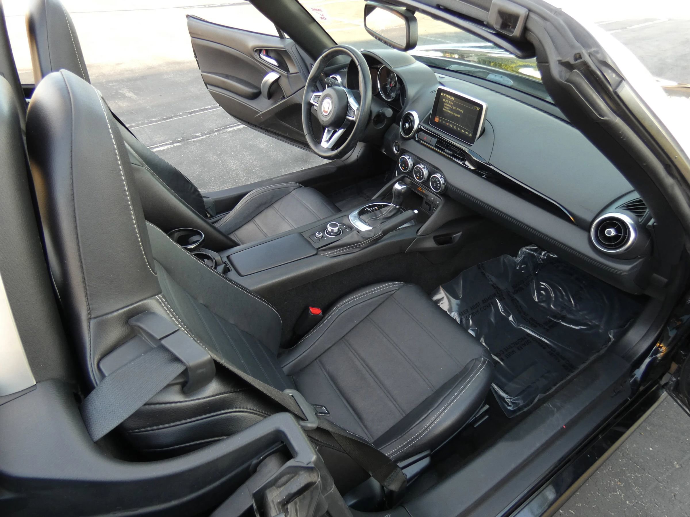 Used 2017 FIAT 124 Spider Lusso image 20