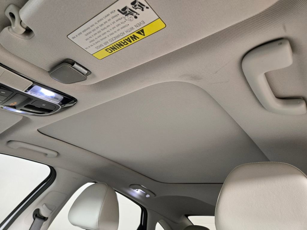 Used 2020 Hyundai Sonata Limited w/ Cargo Package FWD image 16