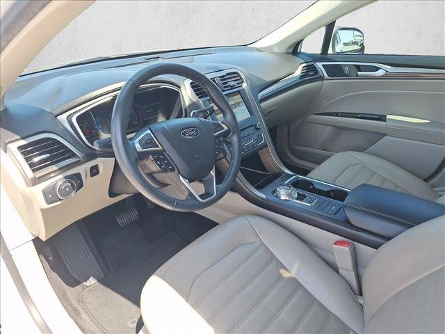 Used 2018 Ford Fusion Energi SE FWD image 10
