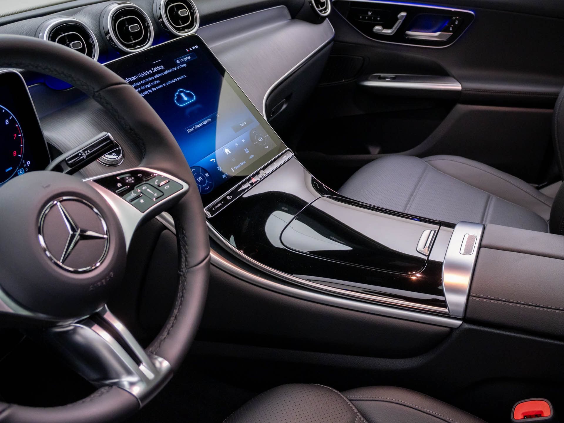 New 2026 Mercedes-Benz GLC 300 4MATIC image 12