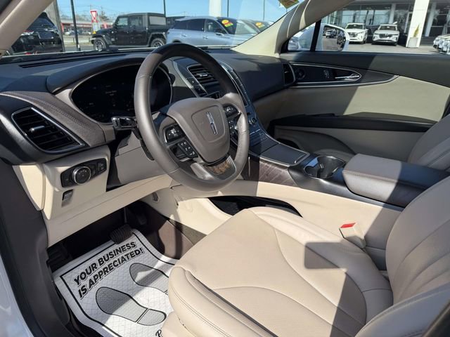 Used 2020 Lincoln Nautilus Reserve w/ Equipment Group 201A AWD/4WD image 13
