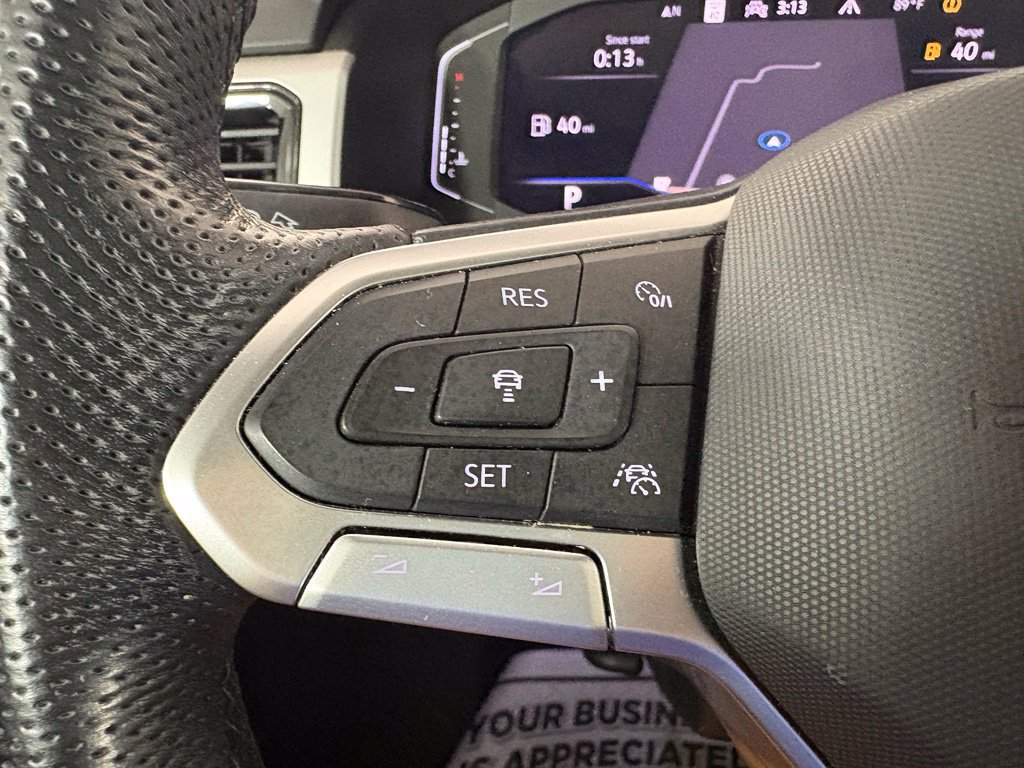 Used 2023 Volkswagen Atlas Cross Sport SEL R-Line AWD/4WD image 20