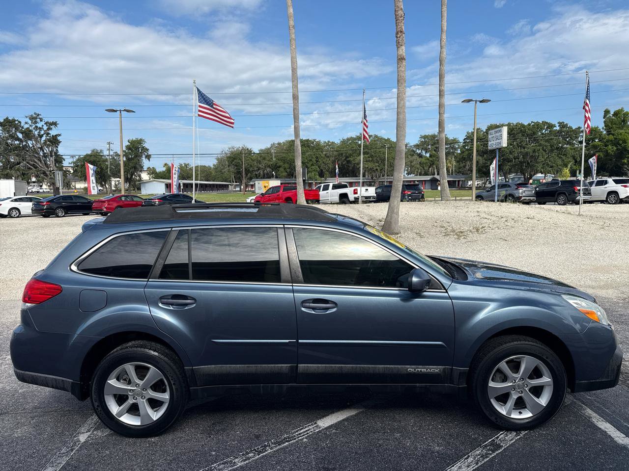 Used 2014 Subaru Outback 2.5i Limited AWD/4WD image 6