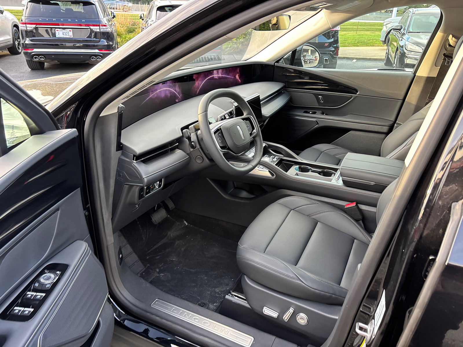 New 2026 Lincoln Nautilus Premier image 26