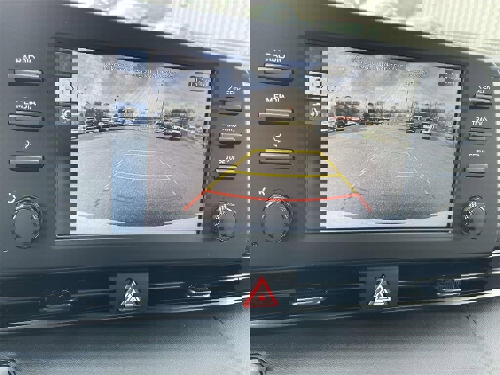 New 2026 Hyundai Elantra Sport image 14