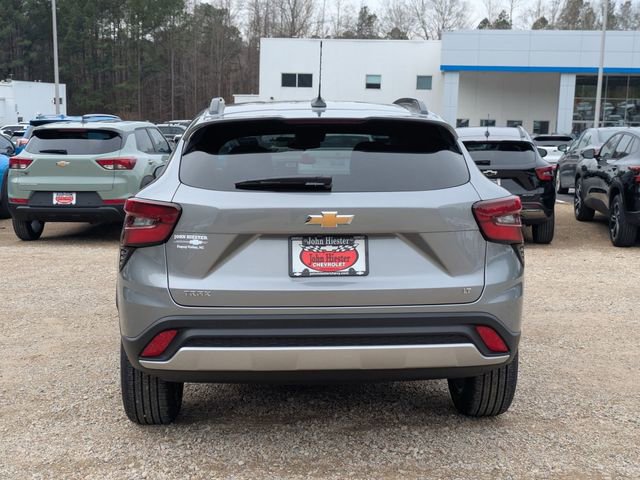 New 2026 Chevrolet Trax LT image 3