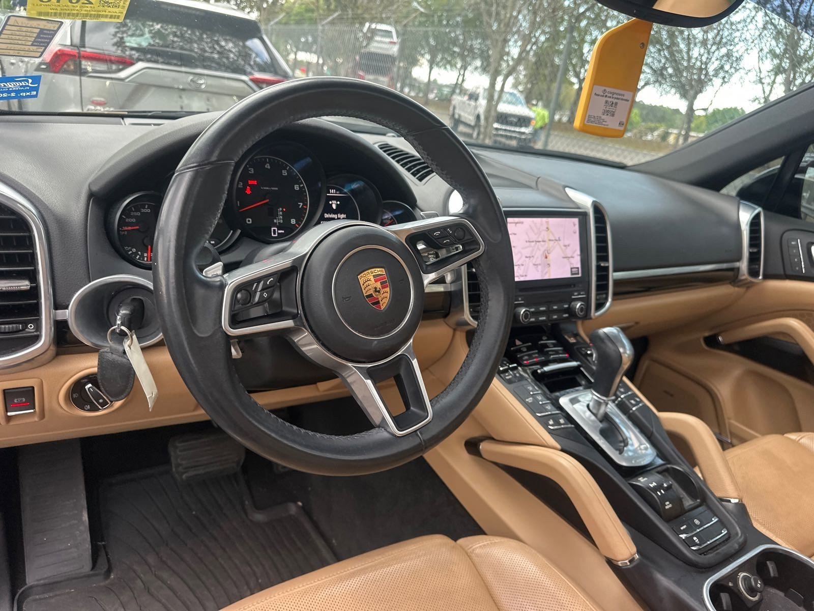 Used 2018 Porsche Cayenne Platinum Edition image 7