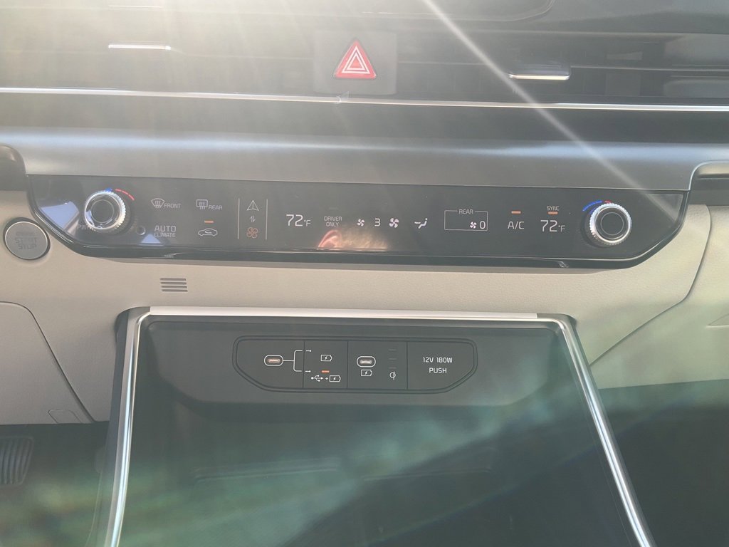 New 2026 Kia Carnival SX w/ SX Dark Edition Package image 23