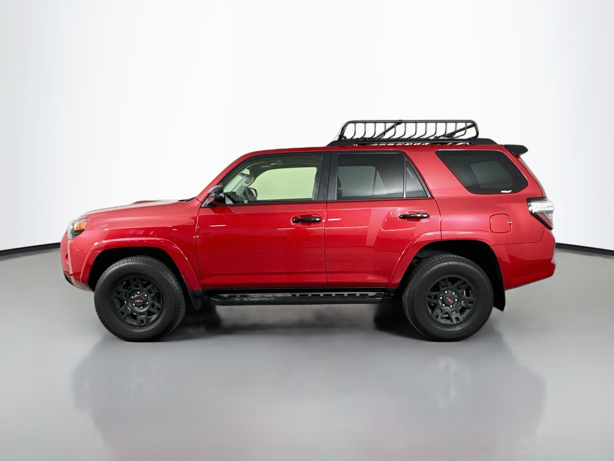 Certified 2021 Toyota 4Runner Venture w/ Moonroof Package AWD/4WD image 4