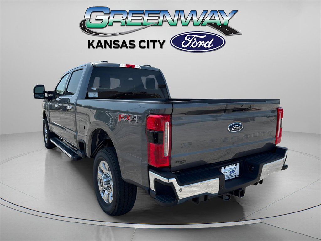 New 2025 Ford F350 Lariat w/ Chrome Package image 5