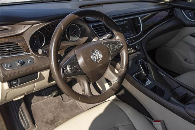 Used 2017 Buick LaCrosse image 10