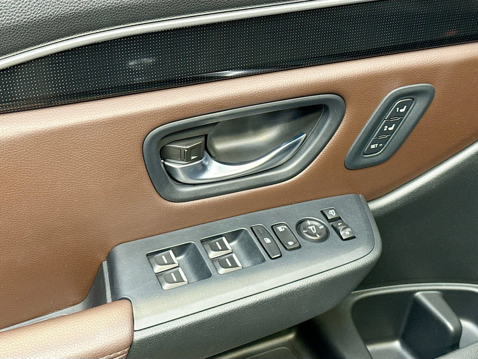 Used 2023 Honda Pilot Elite image 19