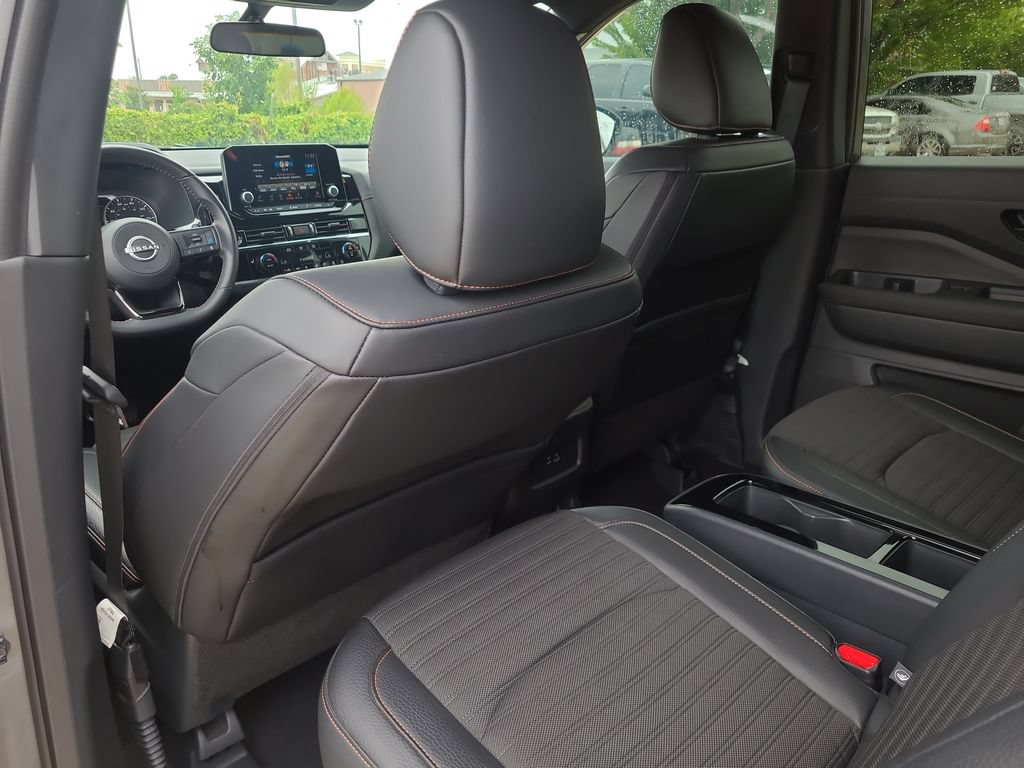 Certified 2025 Nissan Pathfinder Rock Creek AWD/4WD image 10