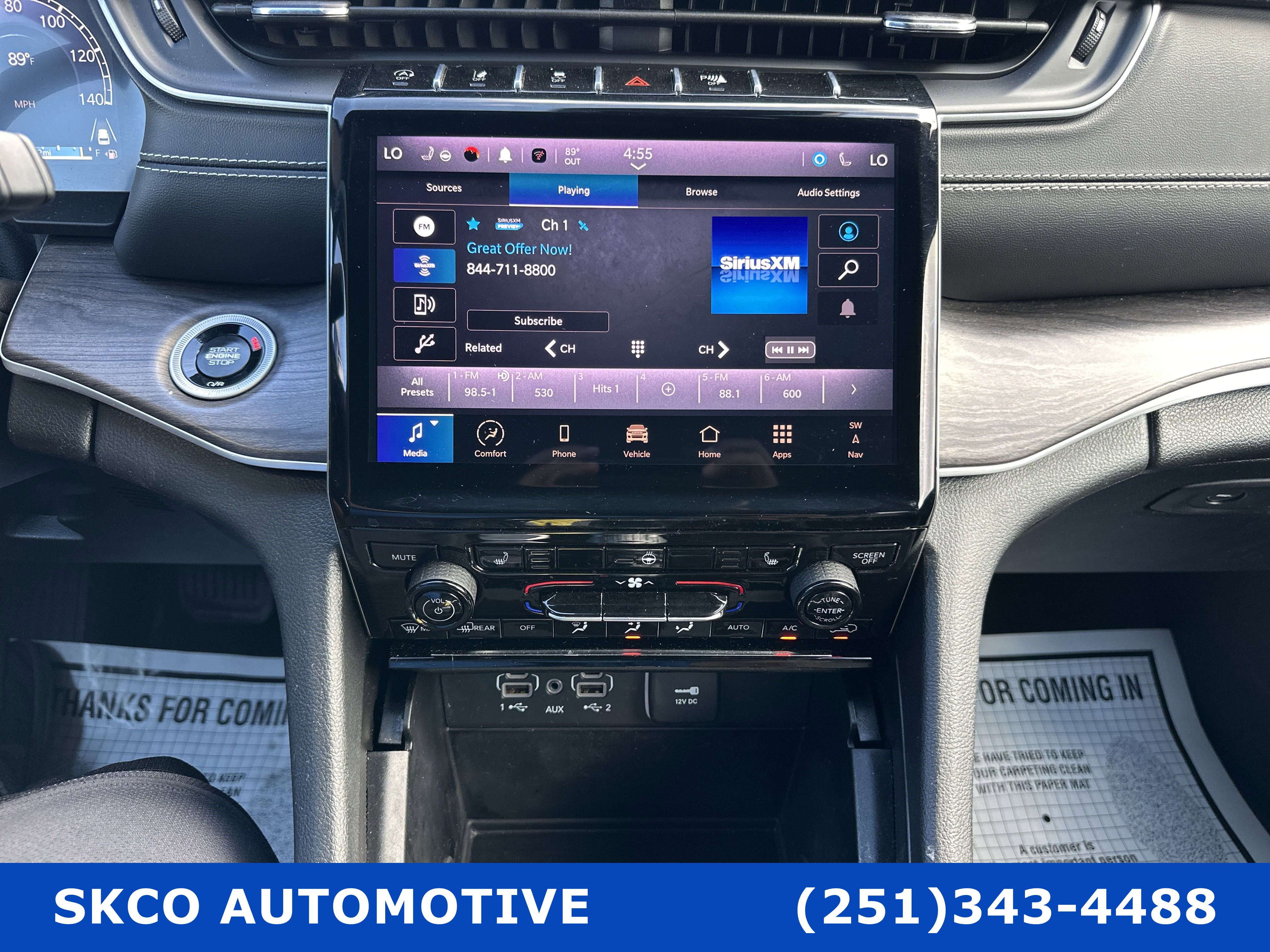 Used 2024 Jeep Grand Cherokee Limited image 16