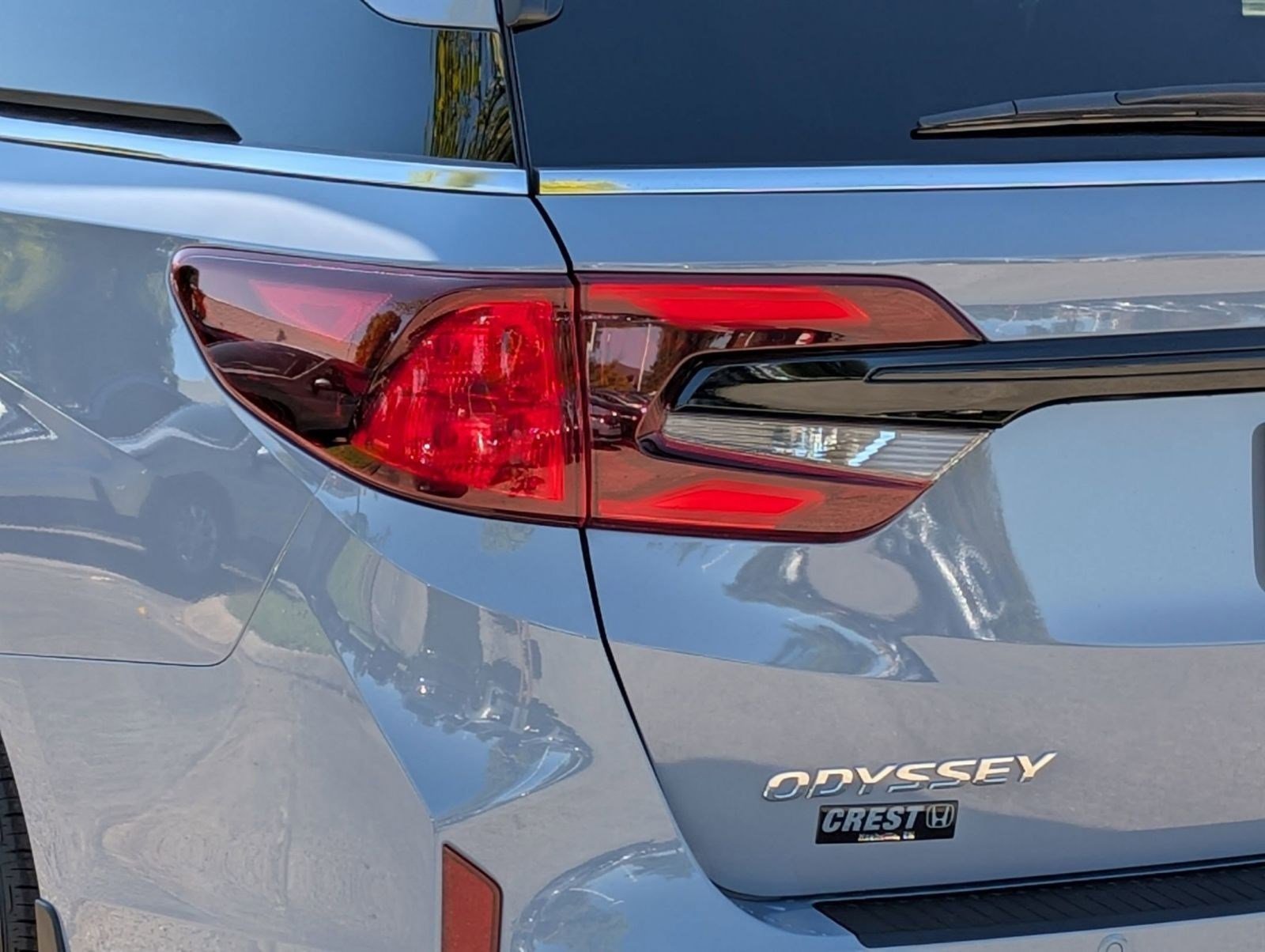 New 2026 Honda Odyssey Touring image 13