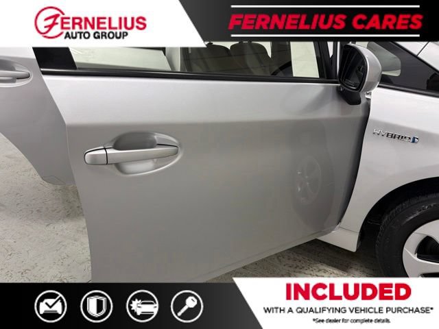 Used 2014 Toyota Prius Two FWD image 16